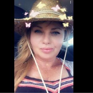 Meet your Posher, Kirsty